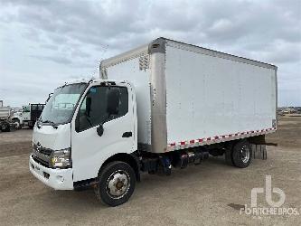 Hino 195
