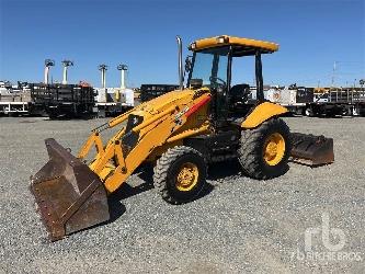 JCB 214E