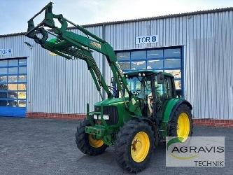 John Deere 6320