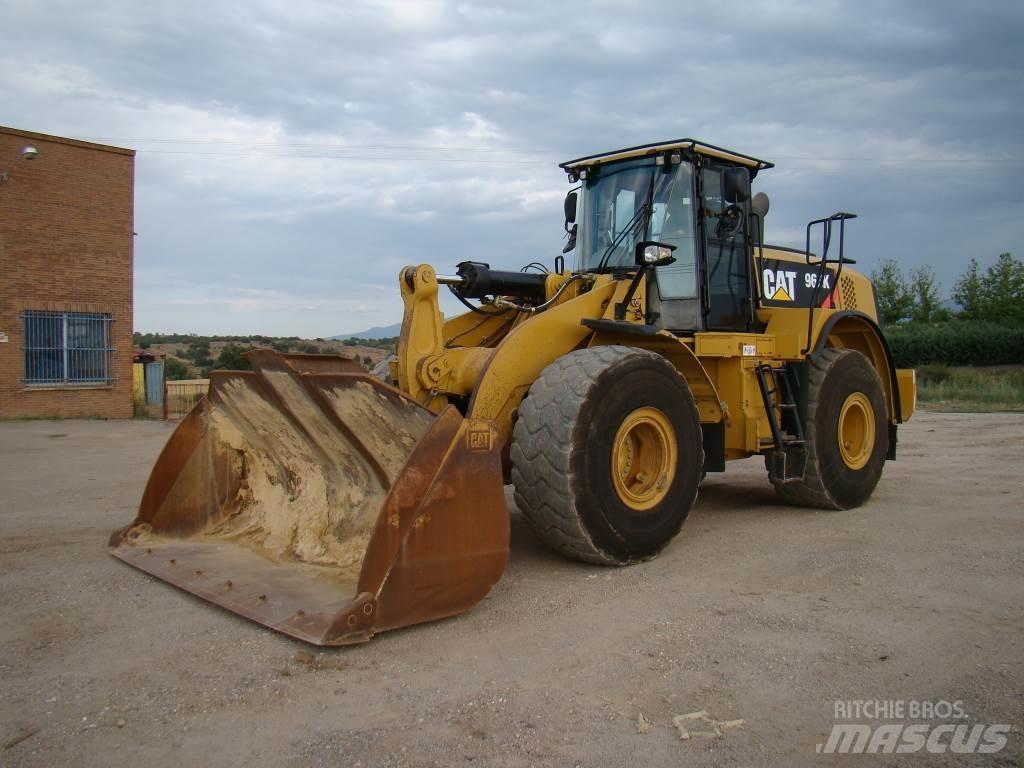 CAT 966 K Kolesové nakladače