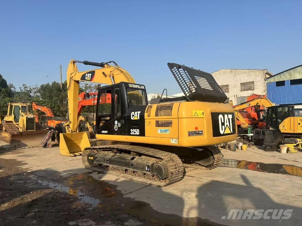 CAT 325 D Pásové rýpadlá