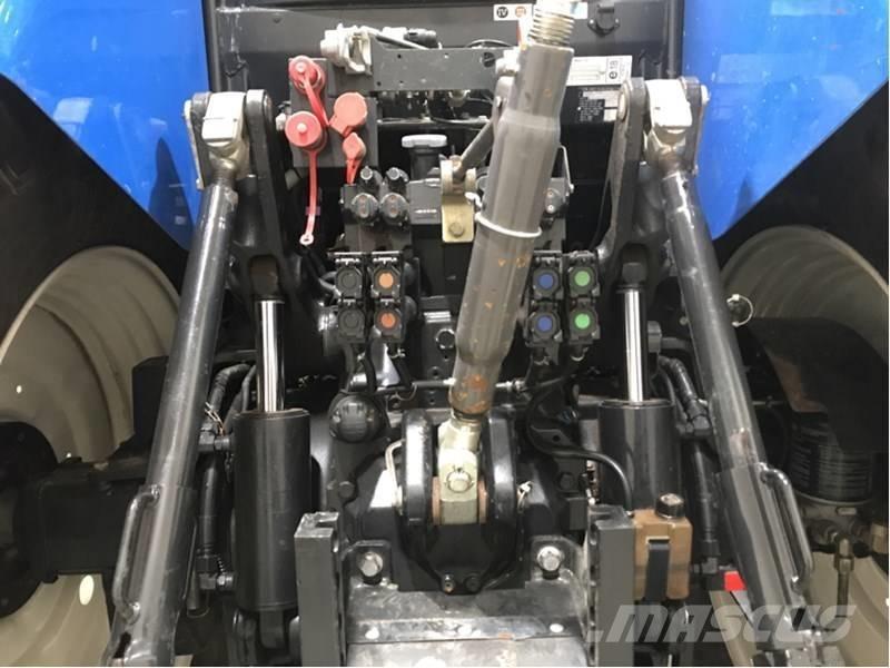 New Holland T 7.250 Traktory