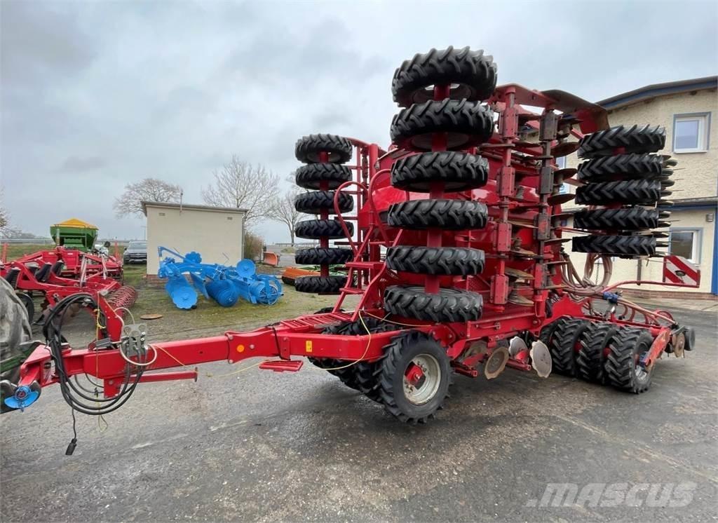 Horsch Pronto 6 DC Kombinované sejačky