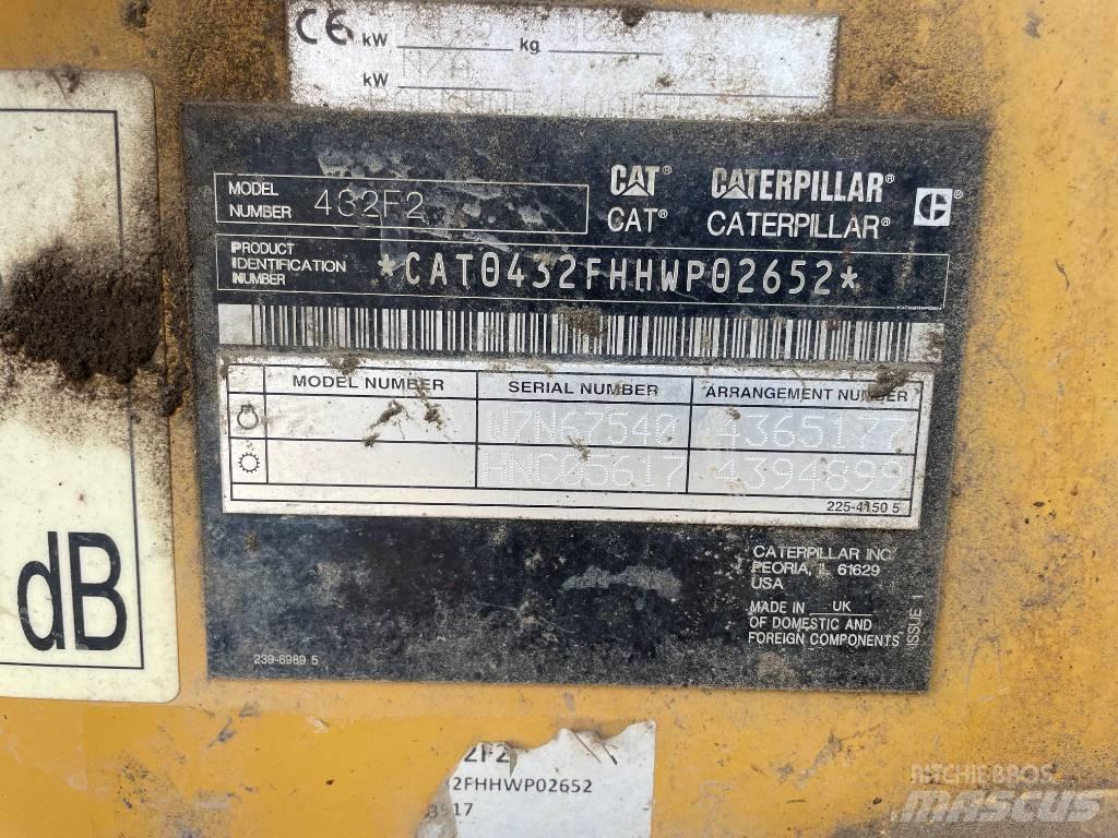 CAT 432 Rýpadlo-nakladače