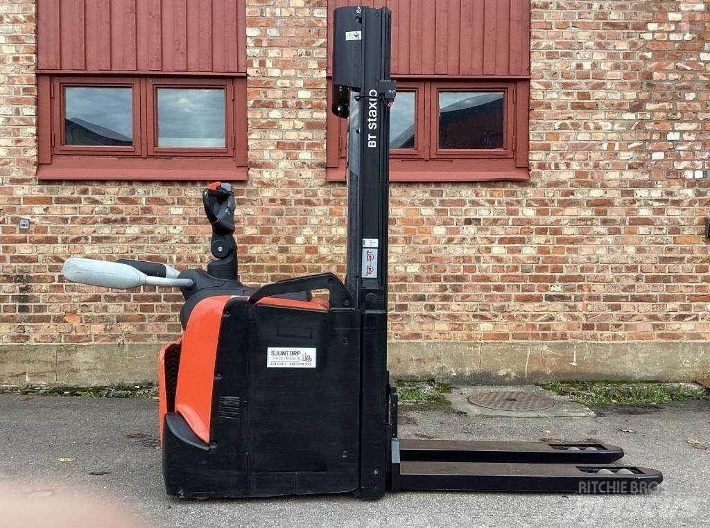 BT SPE 120 L Ručne vedené vysokozdvižné vozíky