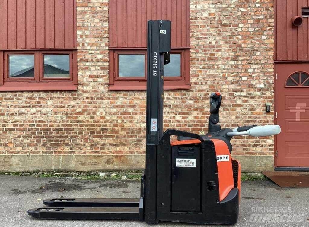BT SPE 120 L Ručne vedené vysokozdvižné vozíky