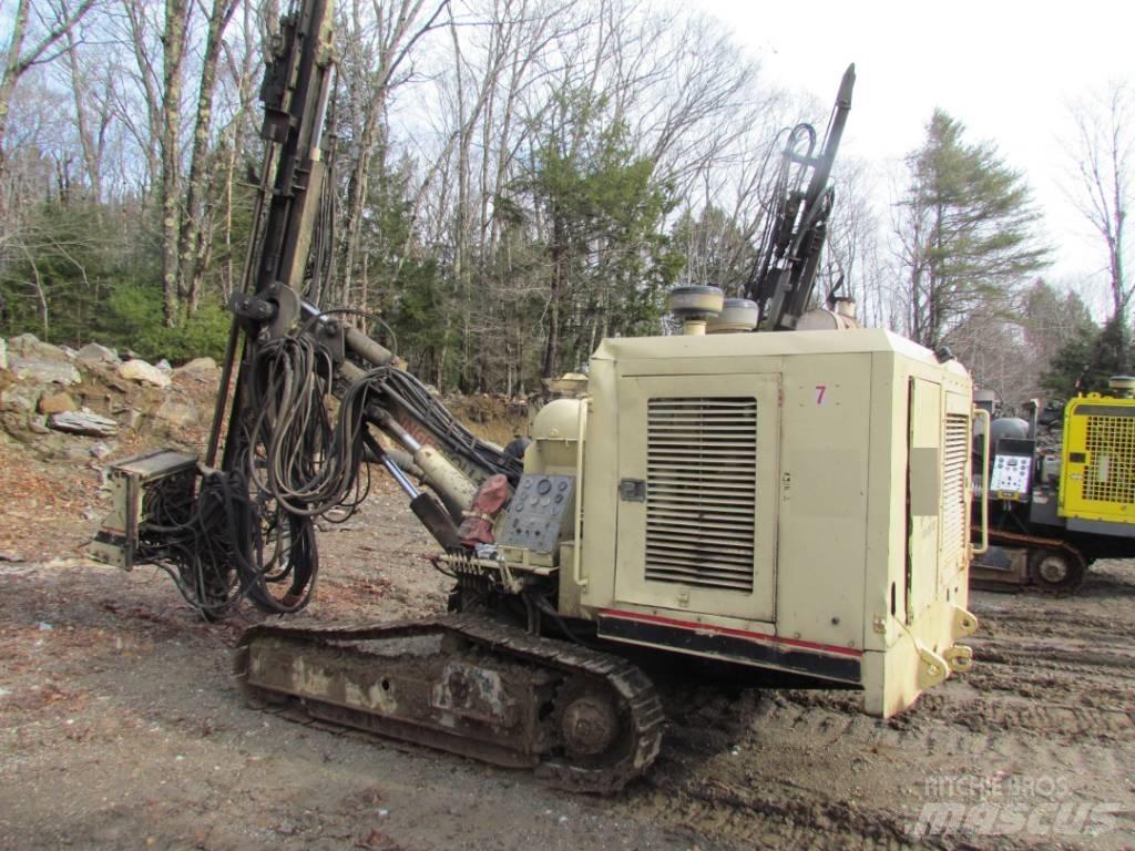 Atlas Copco ECM 590 Povrchové vrtné súpravy