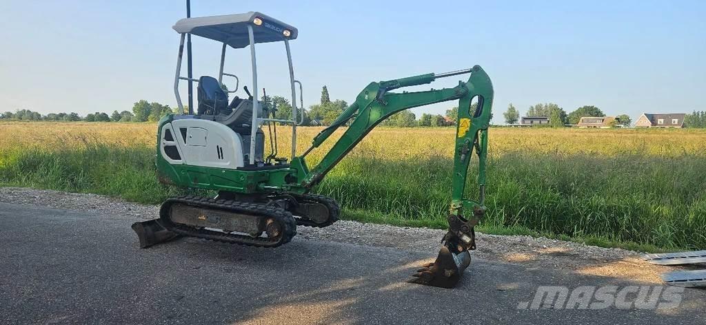 Takeuchi Tb 216 Mini rýpadlá < 7t