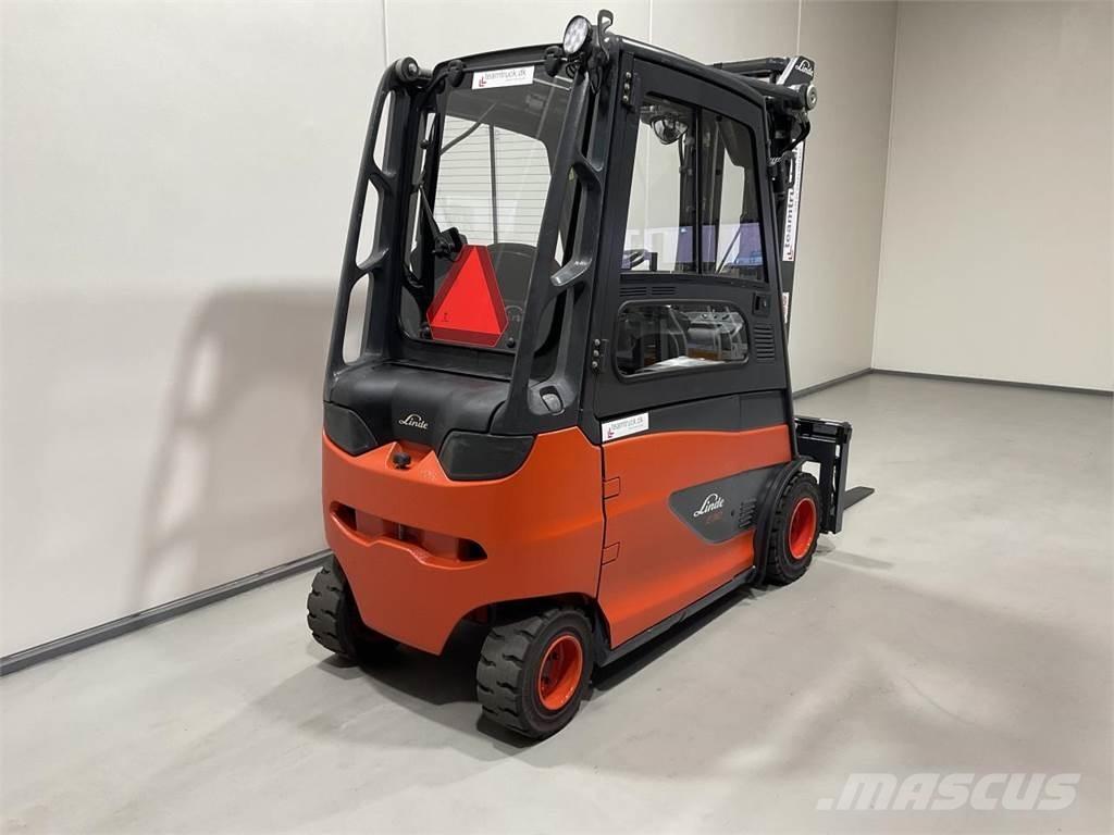 Linde E30HL-01/600 Akumulátorové vozíky