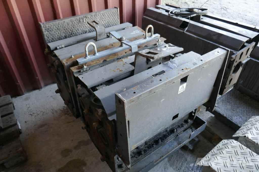 Volvo P 8820 C Finišéry