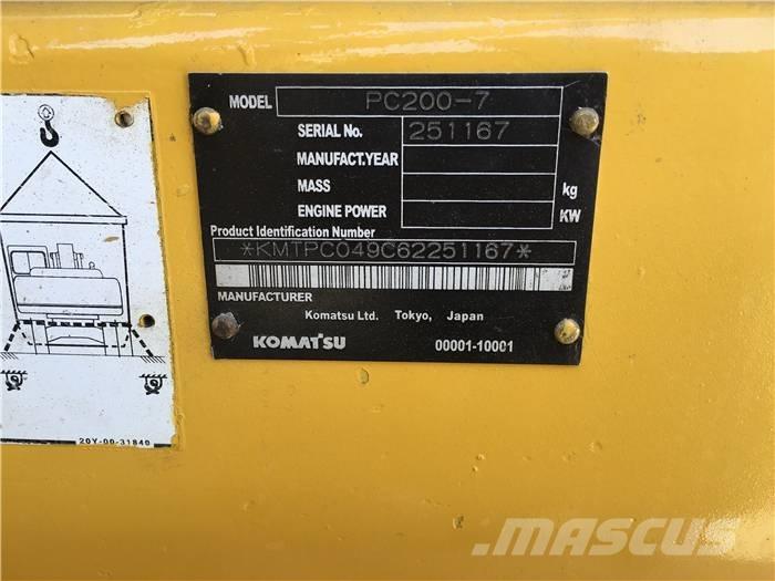 Komatsu PC 200-7 Pásové rýpadlá