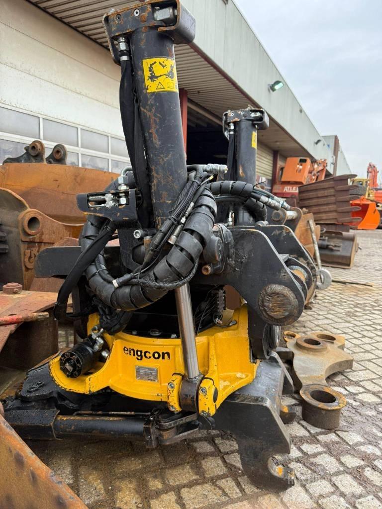 Engcon EC 233 Rotátory