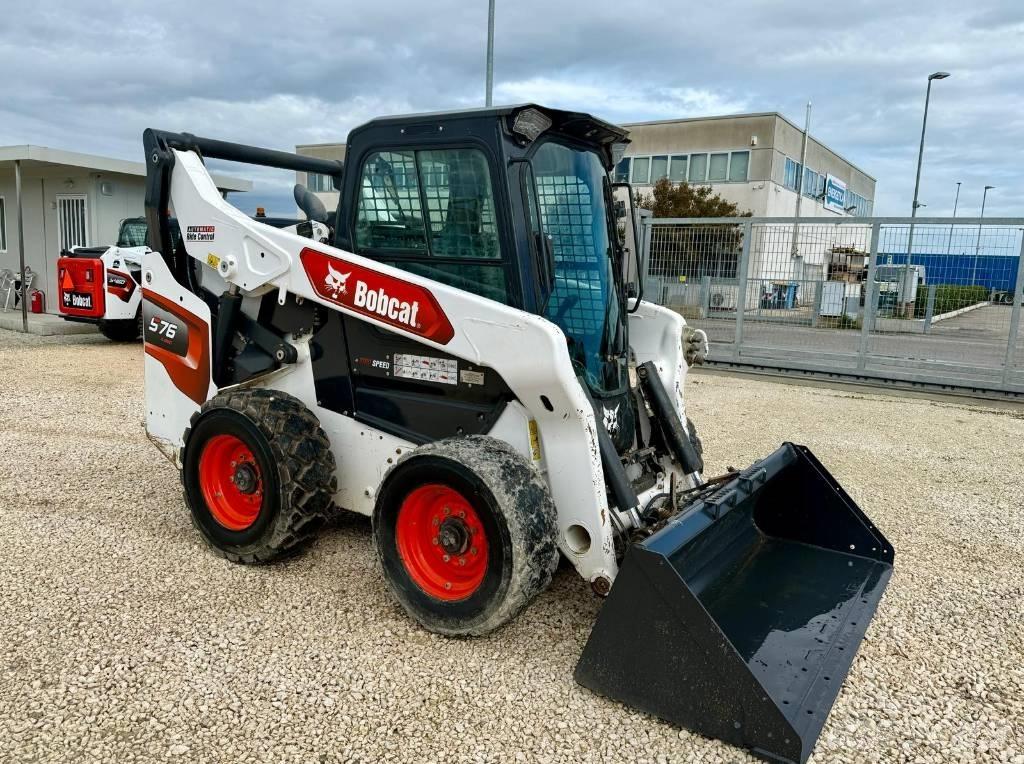 Bobcat S 76 Šmykom riadené nakladače