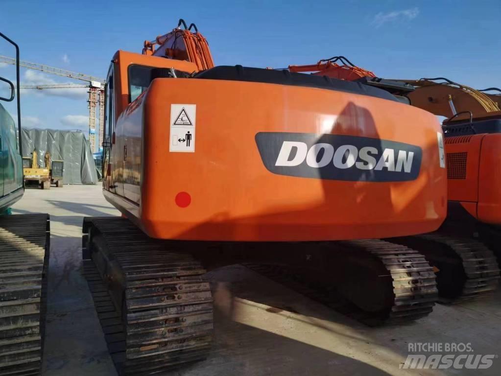 Doosan DH 220 Pásové rýpadlá