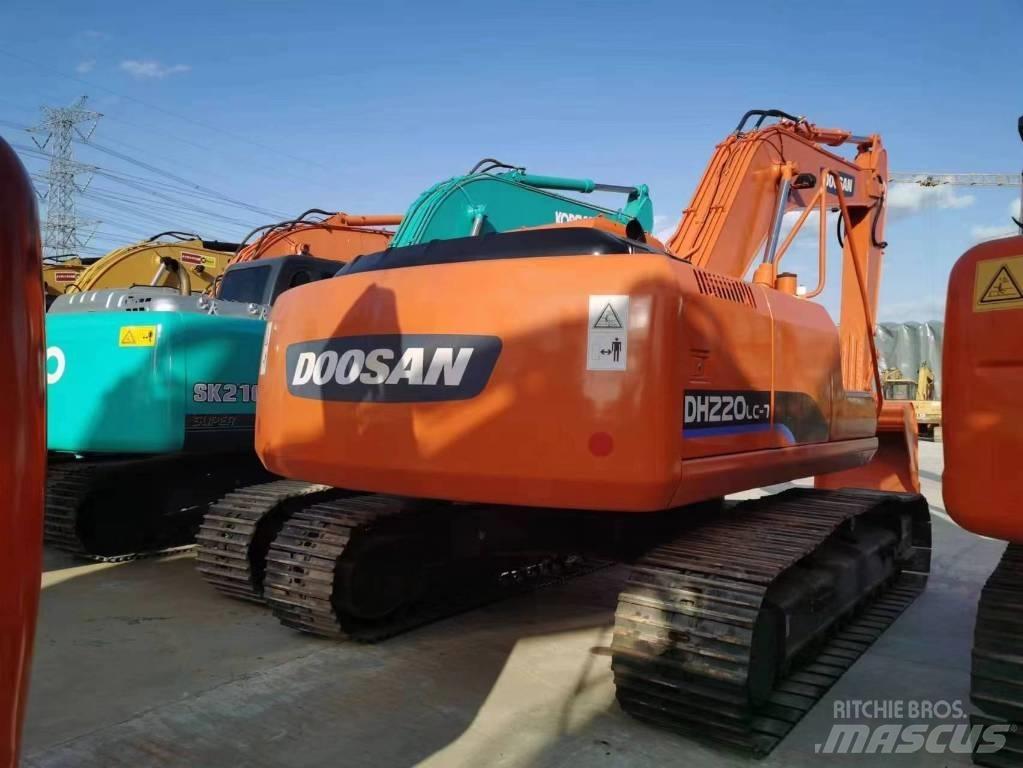 Doosan DH 220 Pásové rýpadlá