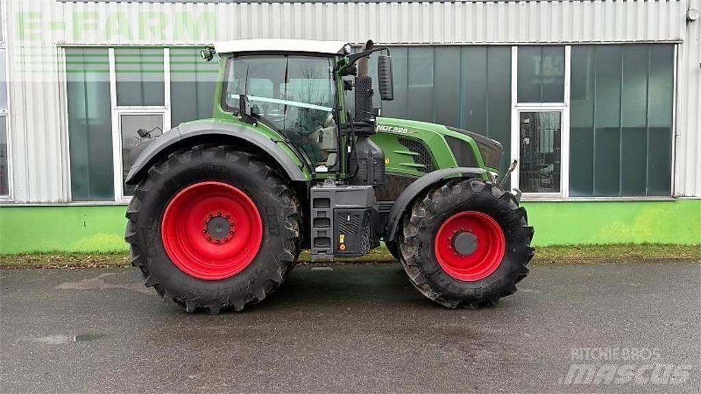 Fendt 828 s4 Traktory