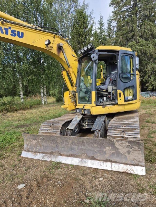 Komatsu PC138 US Pásové rýpadlá