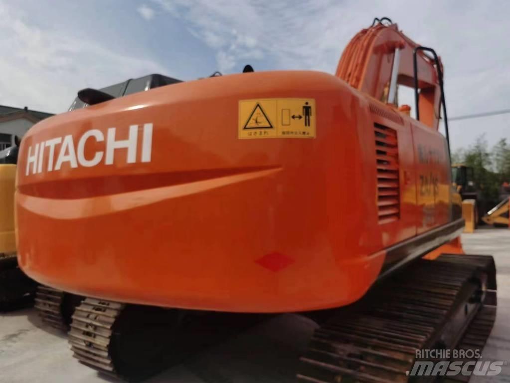 Hitachi ZX 240 Pásové rýpadlá