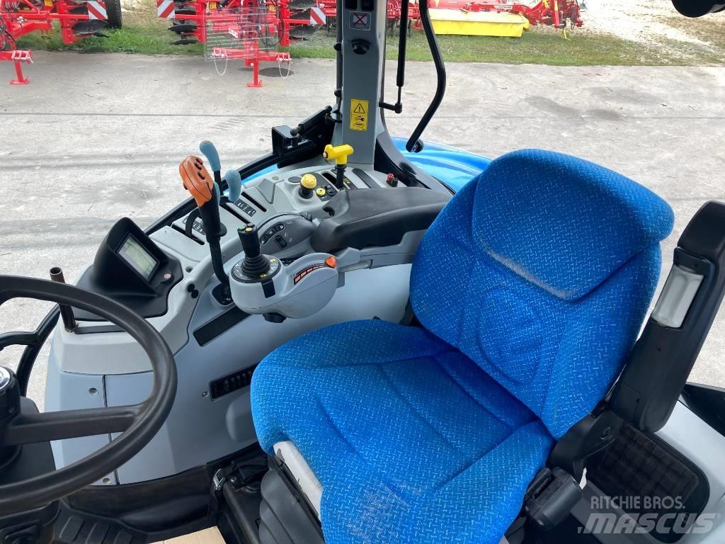 New Holland T7.210 Traktory