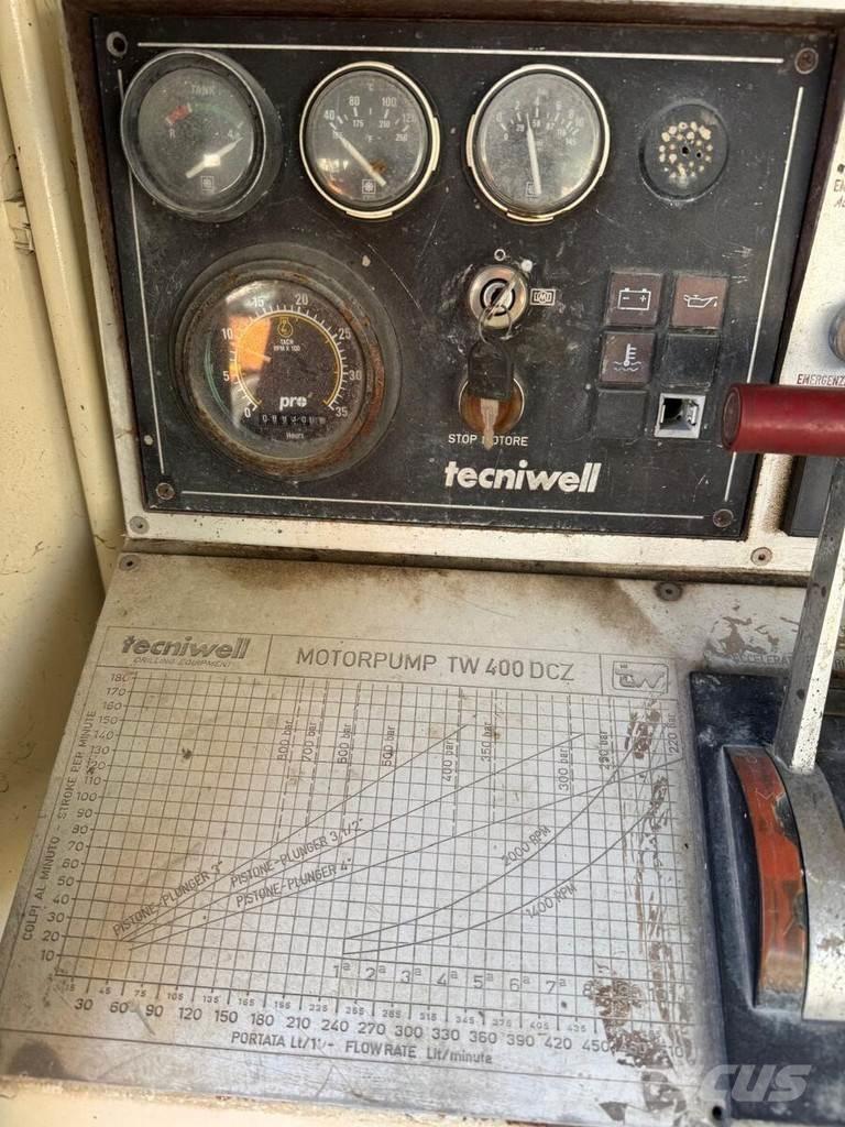  Tecniwell TW 400 Nákladné autá s čerpadlami betónu