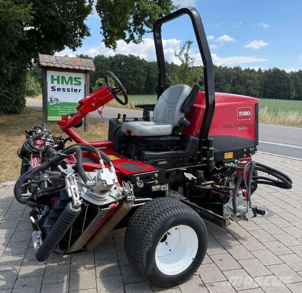 Toro REELMASTER 3575 Kosačky fervejí