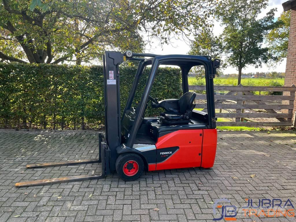 Linde E18-02 Akumulátorové vozíky