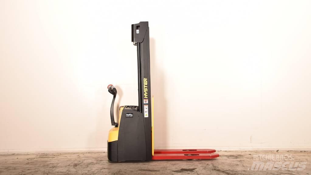 Hyster S 1.2 Ručne vedené vysokozdvižné vozíky