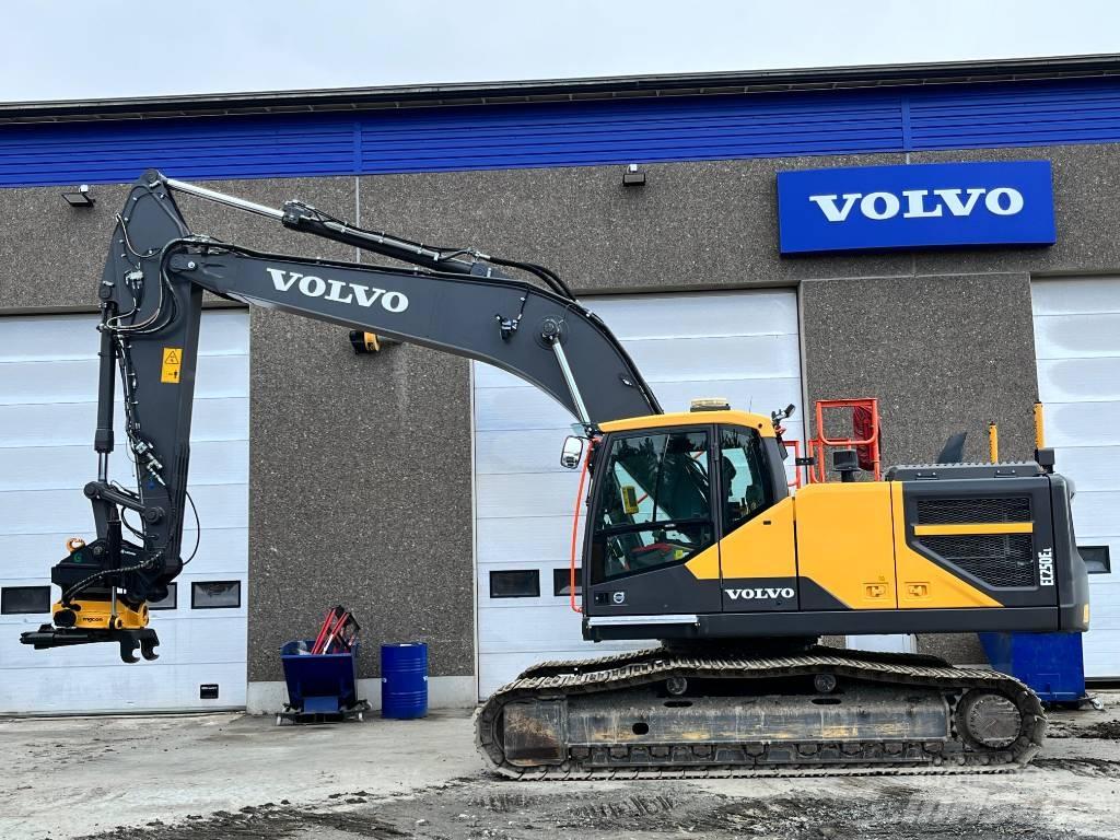 Volvo EC 250 EL Pásové rýpadlá