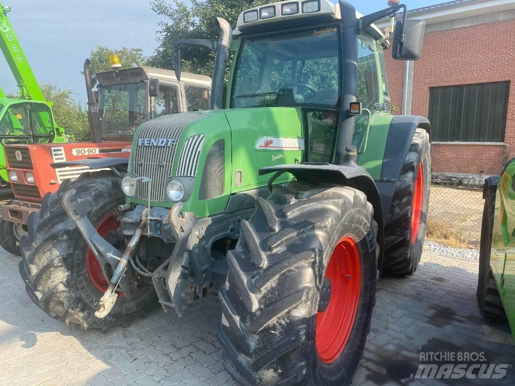 Fendt 716 Traktory