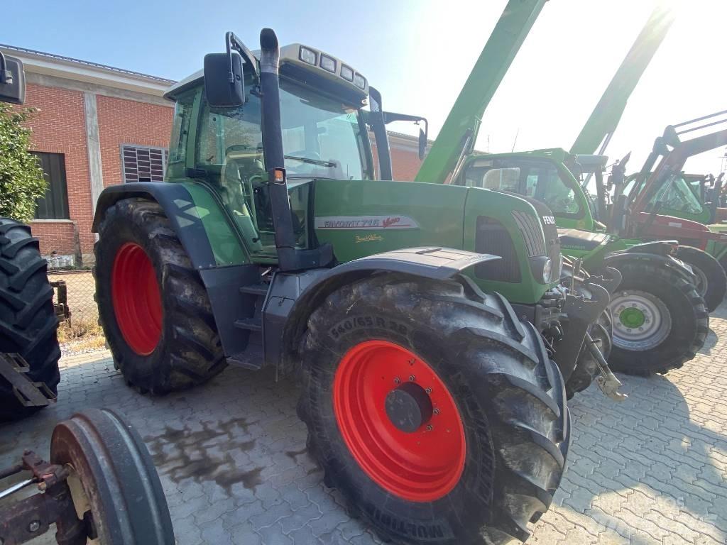Fendt 716 Traktory