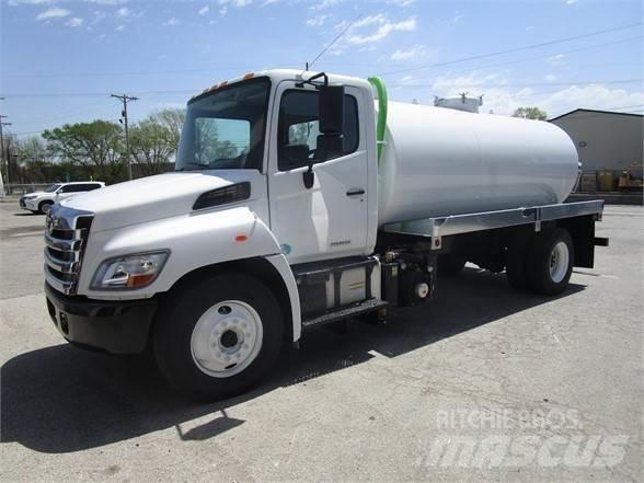 Hino 338 Kombinované/Čerpacie cisterny