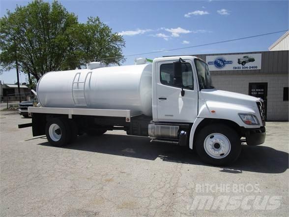 Hino 338 Kombinované/Čerpacie cisterny