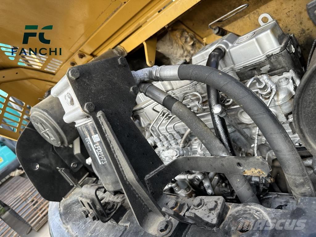 CAT 308 C Pásové rýpadlá