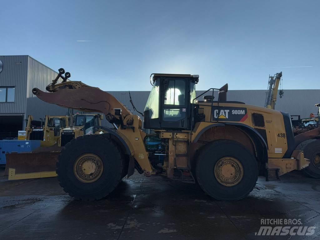 CAT 980M Kolesové nakladače