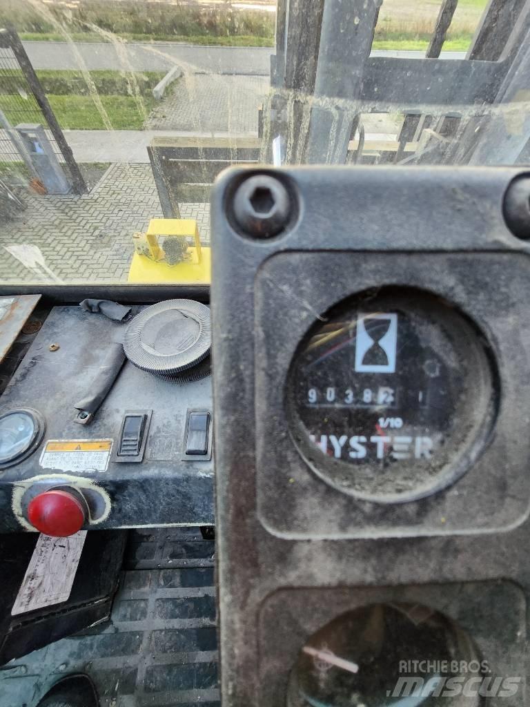 Hyster H25.00F Dieselové vozíky