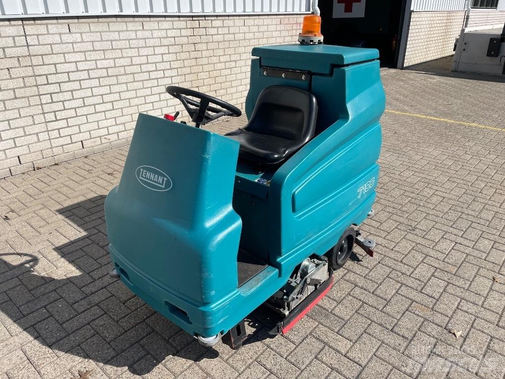 Tennant 7100 Zametacie stroje