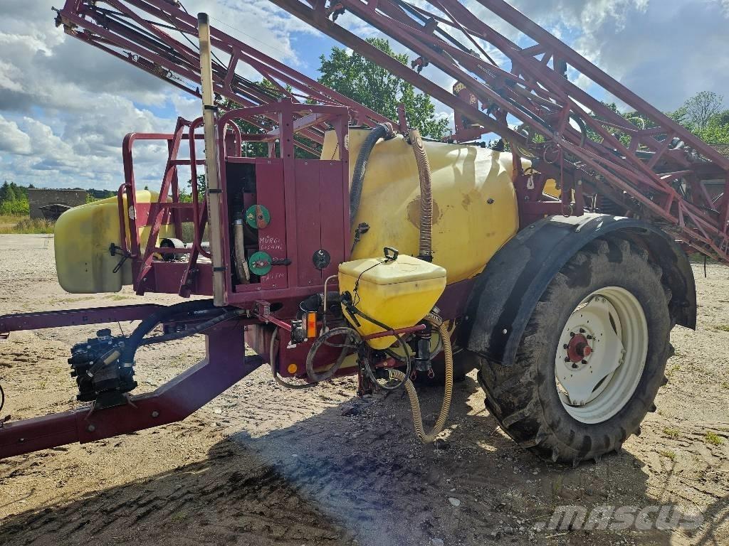 Hardi Commander 2800 Ťahané postrekovače