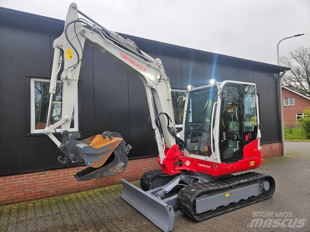 Takeuchi TB250-2 Stroje pre manipuláciu s odpadom
