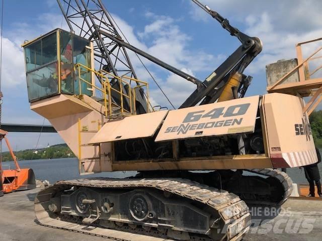 Sennebogen 640R Pásové žeriavy