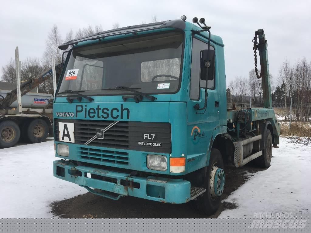 Volvo FL7 Hákový nosič kontajnerov
