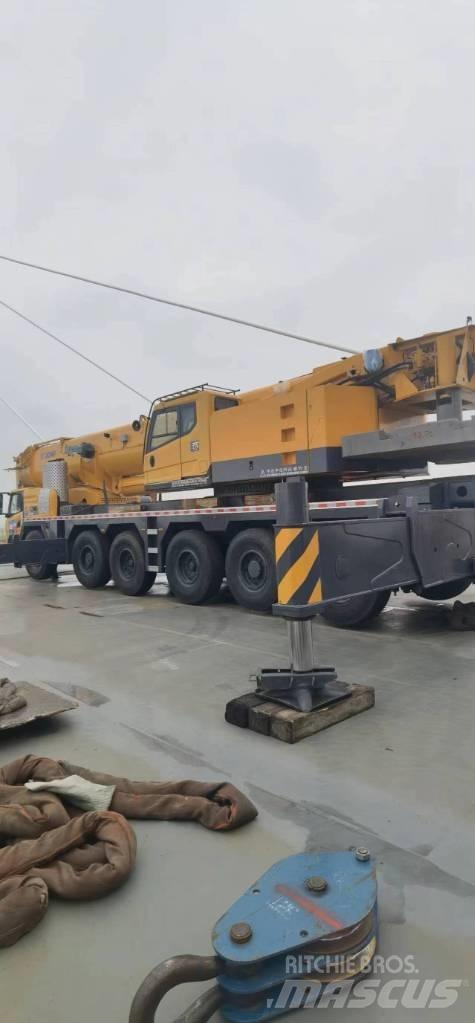 XCMG XCT240 Univerzálne terénne žeriavy