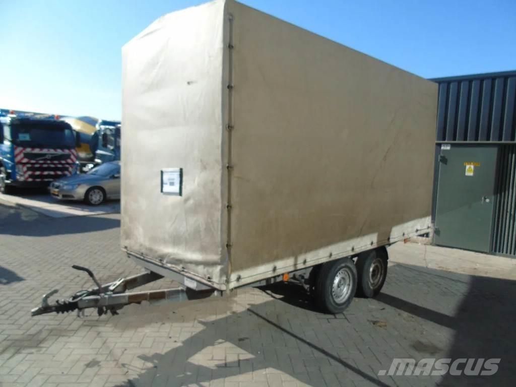 Hapert 2 AXLE Prívesy s bočnou zhrnovacou plachtou