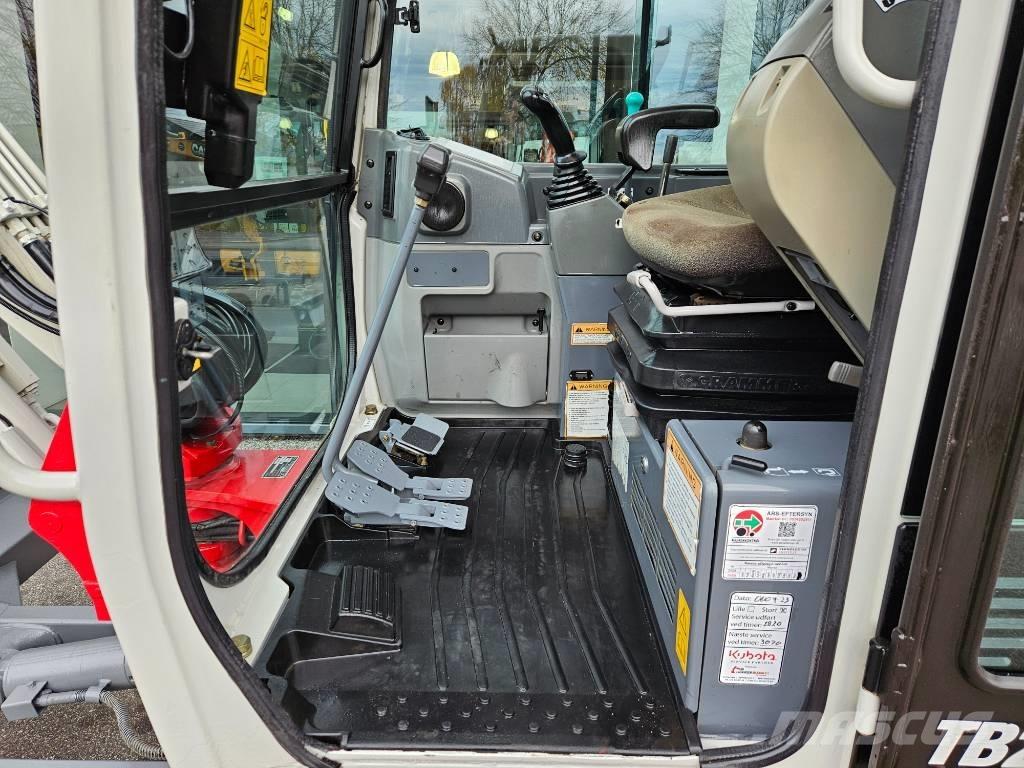 Takeuchi TB 235 Mini rýpadlá < 7t