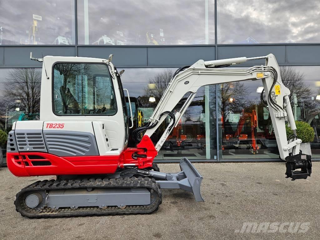 Takeuchi TB 235 Mini rýpadlá < 7t