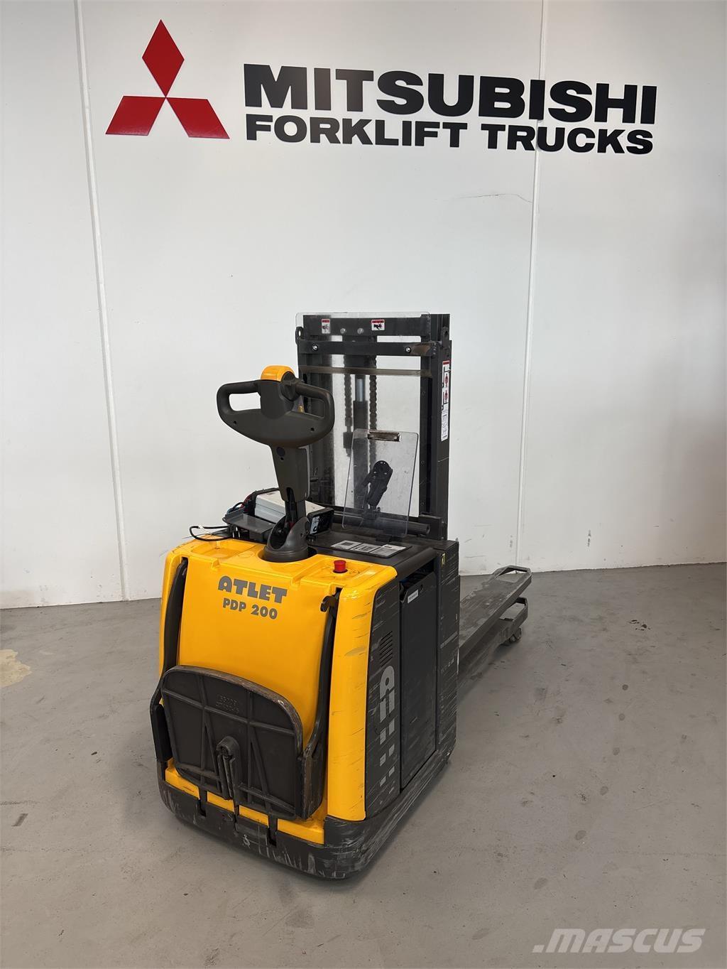 Atlet PDP200 Samohybné vozíky