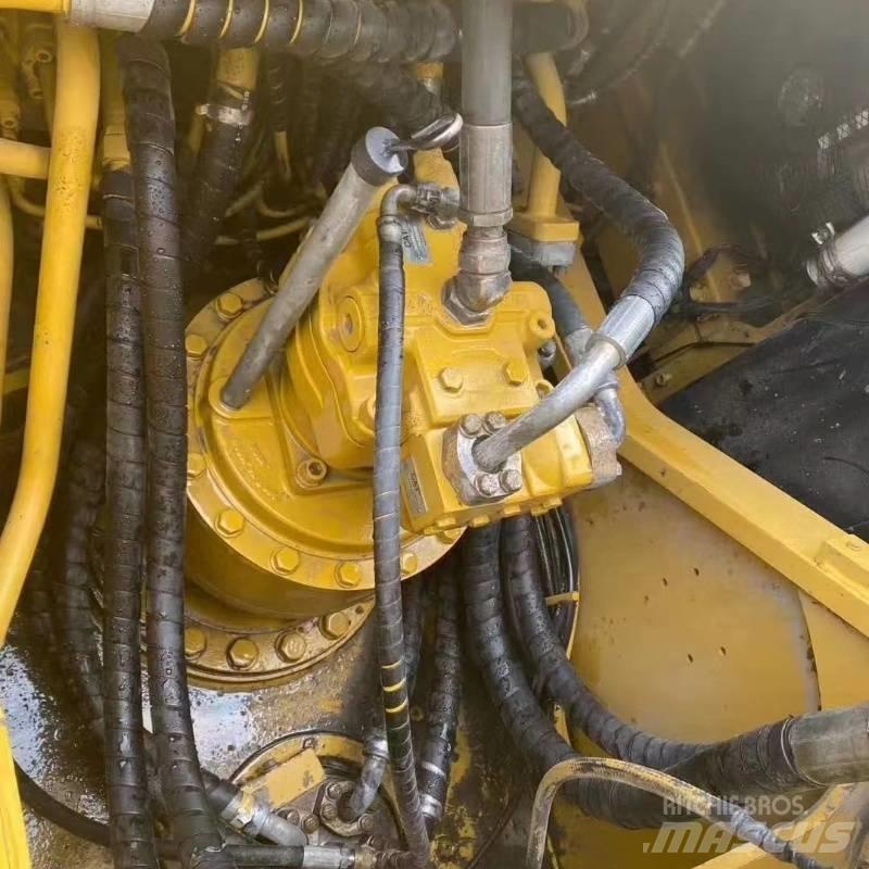 CAT 329 D Pásové rýpadlá