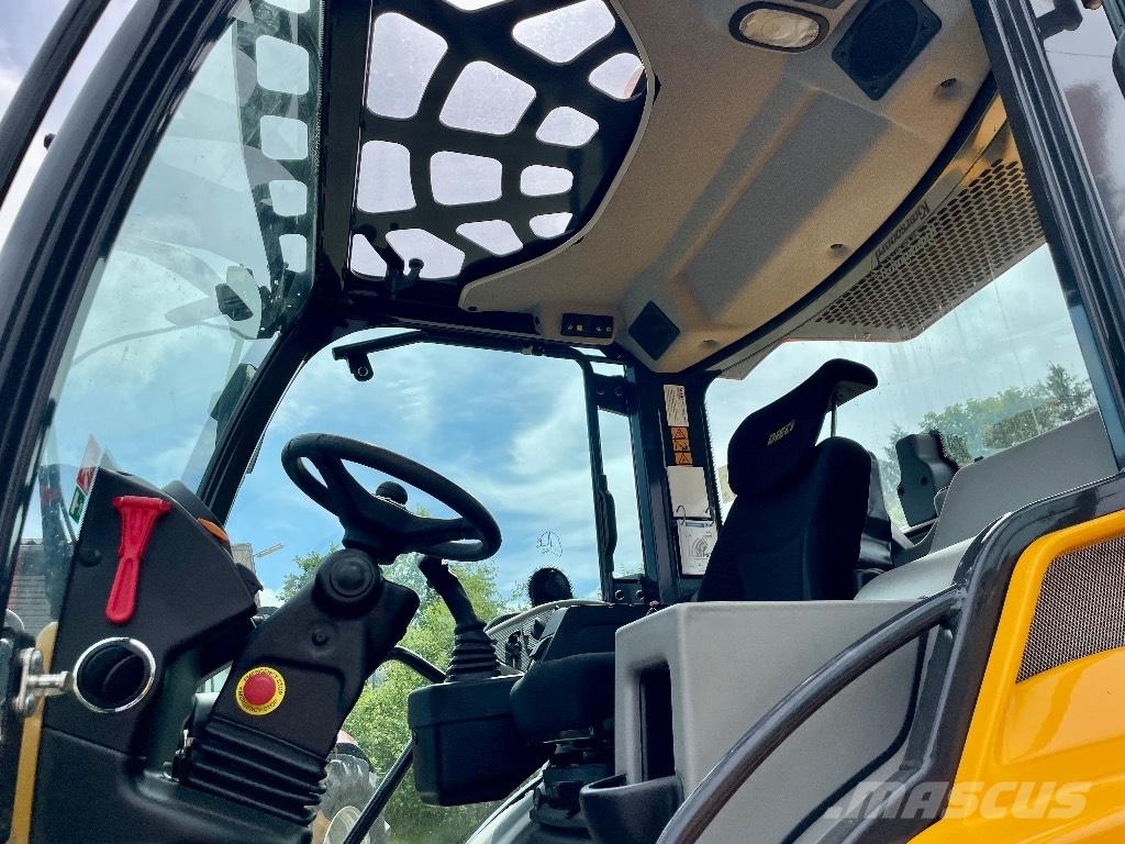 Dieci Agri Pivot T90 Teleskopické nakladače pre poľnohospodárstvo