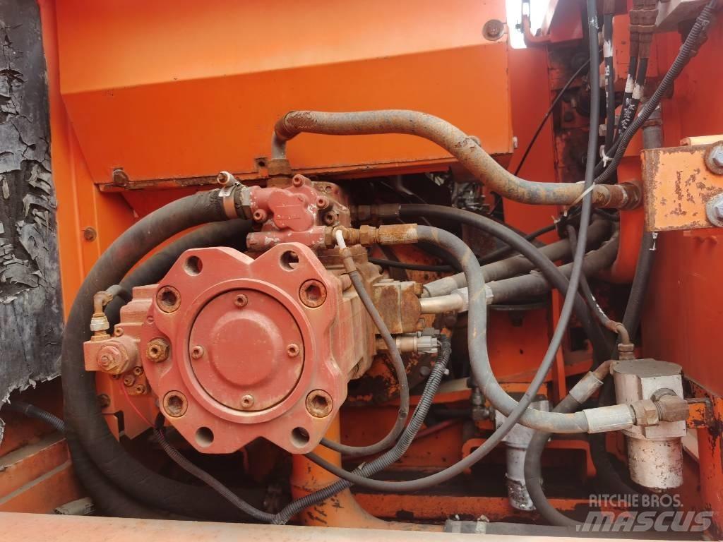Doosan DH 210 W-7 Kolesové rýpadlá