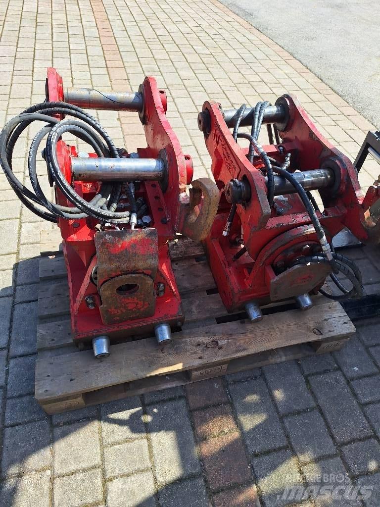 Takeuchi TB 2150 Pásové rýpadlá