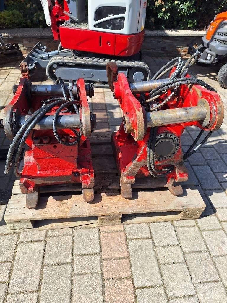 Takeuchi TB 2150 Pásové rýpadlá